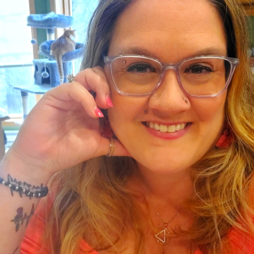 Meet your Posher, Nicole